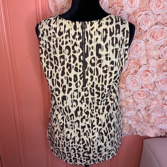 CABI BLOUSE - Picture 3 of 5